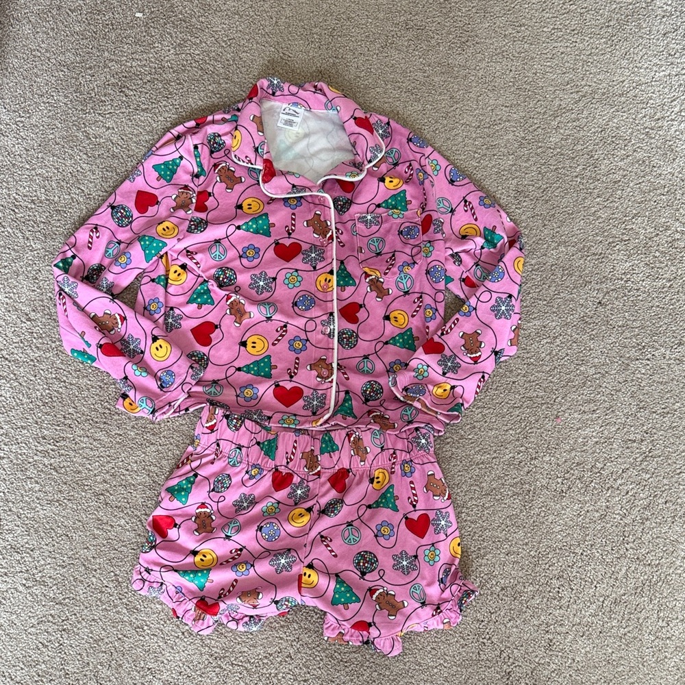 NWOT Pink Holiday Kids Pajamas with Fun Print, Sz L